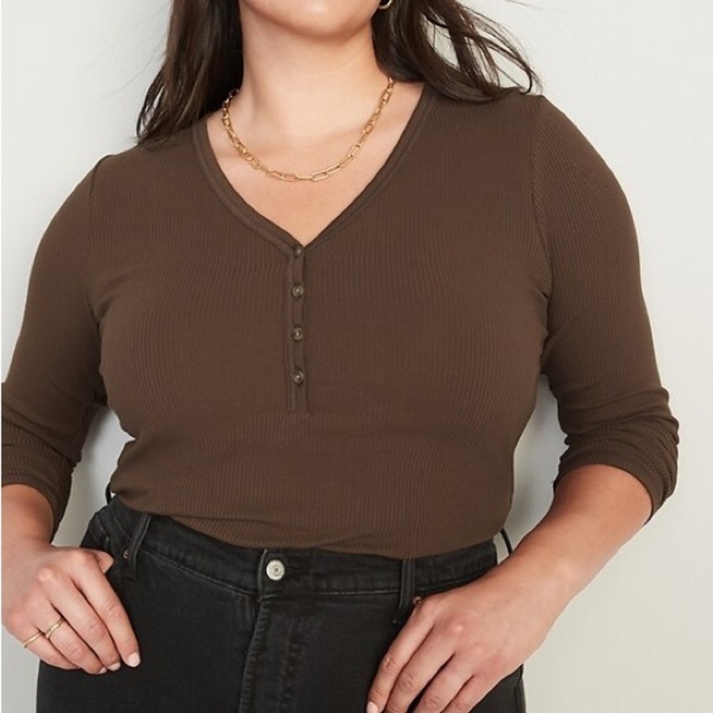 Old Navy | Fitted Long Sleeve Rib Knit Henley Too - XL